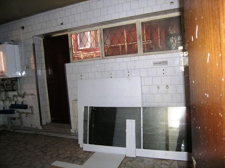 Unirii Bratianu cladire monument - 4