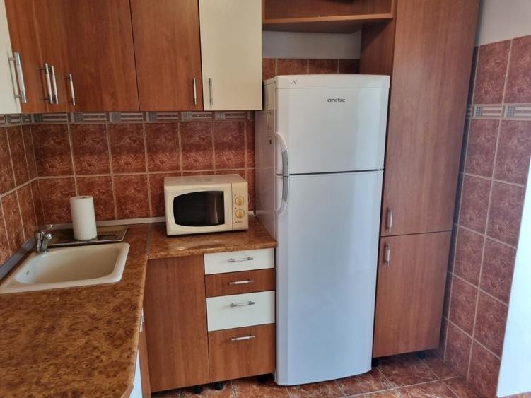 Apartament cu 2 camere decomandat în Mihai Bravu