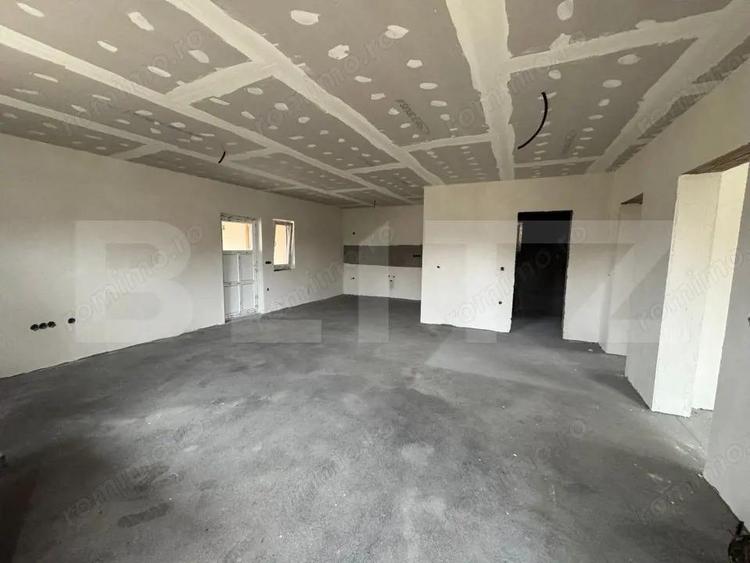 Casa de vanzare ,100mp Lazuri - 7