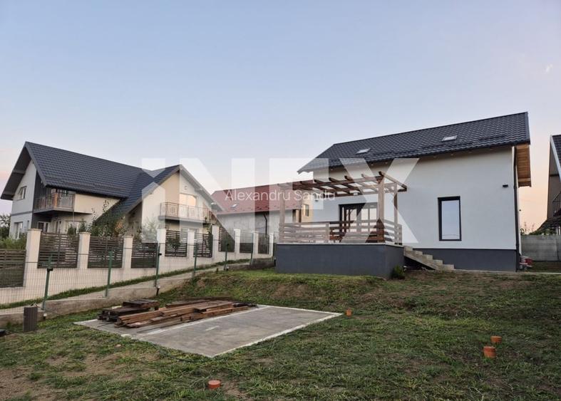 Casa 4 camere, beci si terasa, 128 mp, teren 359 mp - Pitesti Casa 4 camere, beci si terasa, 128 mp, teren 359 mp - Pitesti