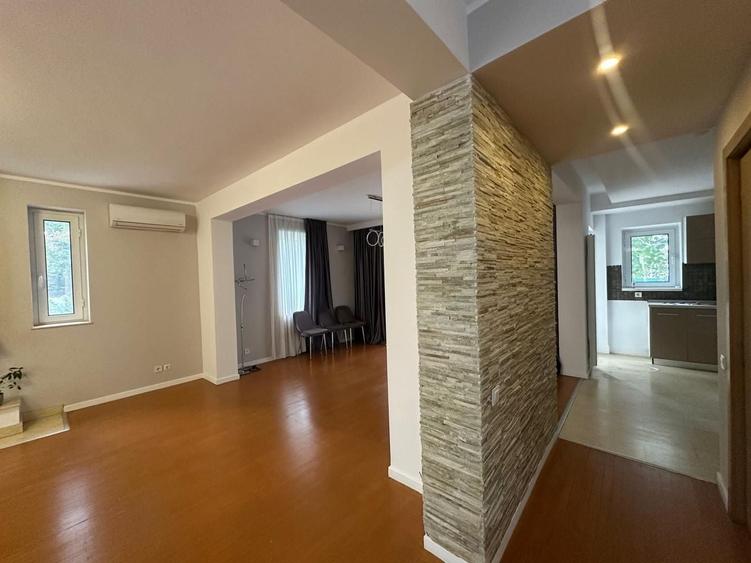 Vila 6 camere || Erou Iancu Nicolae || Garaj - 4