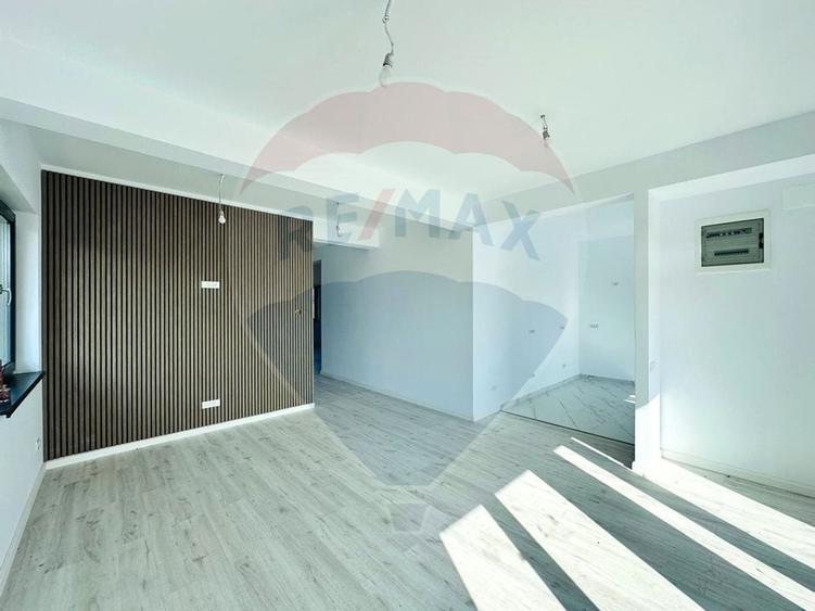 Casa noua, individuala, stil american - Crevedia - 11