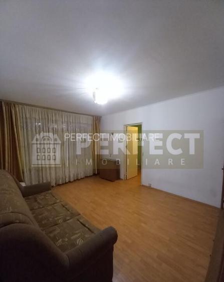 Apartament 2 cam, et. 2/4 , Cosminele - 44500 euro Apartament 2 cam, et. 2/4 , Cosminele - 44500 euro