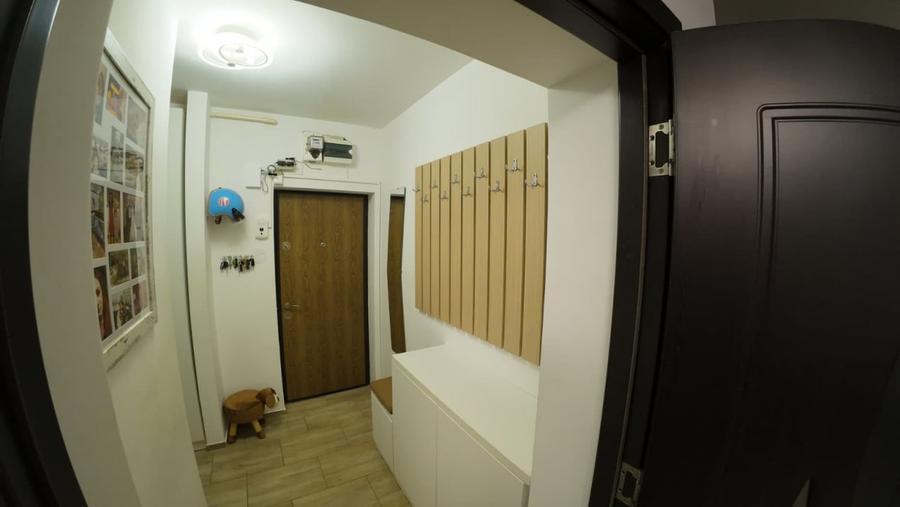 2 camere semidecomandate | Etaj 2 | 49.60 mp|Bloc din cărămidă| loc de parcare - 10