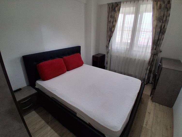 PACURARI PETRU PONI 2 CAMERE MOBILAT SI UTILAT BLOC 2016   COD 161498 - 8