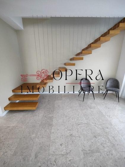 Vila 4 camere, de vanzare, zona Bucium - Hanul 3 Sarmale - 3