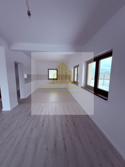 Vilă Nouă în Sânpetru | 174 mp | Construcție Solidă 2024 - 5