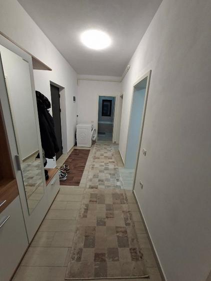 Apartament cu 2 camere in Sanpetru - 3