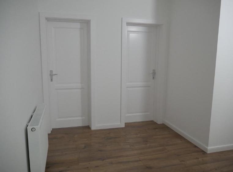 Casă Individuală de Vânzare - Proprietar, 0% Comision - 11