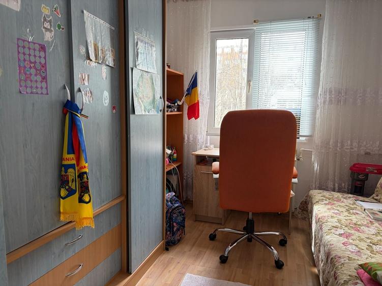 Apartament spatios cu trei camere, Piata Straduintei, 115.000€ - 7