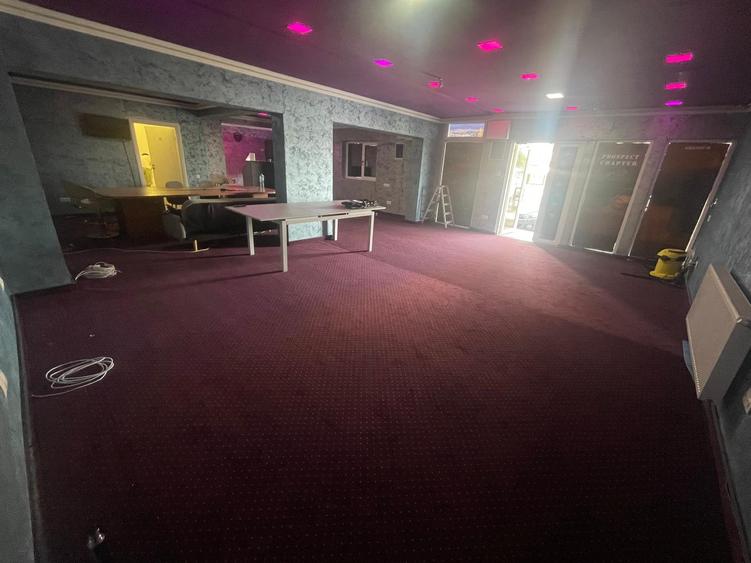 Spatiu comercial 96.60 mp, curte proprie 16.27 mp + parcare - 10