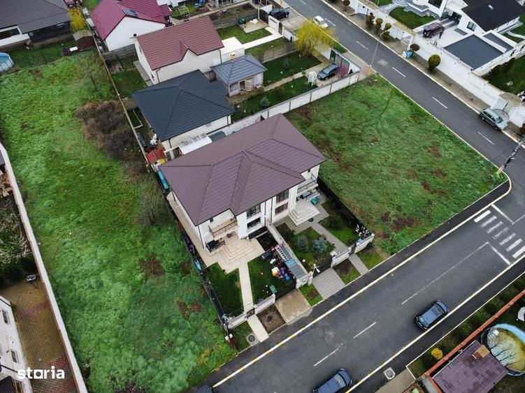 Teren Valu Traian intravilan 916 mp, 14 ml, intre case, utilitati. - 1