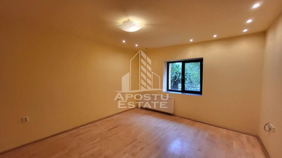 Casa individuala cu teren de 1431mp,zona Centrala Dumbravita - 17