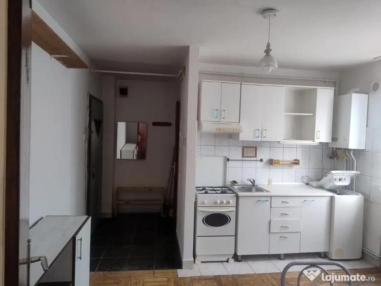 Vand garsoniera in Deva et. 2 Dacia - 8