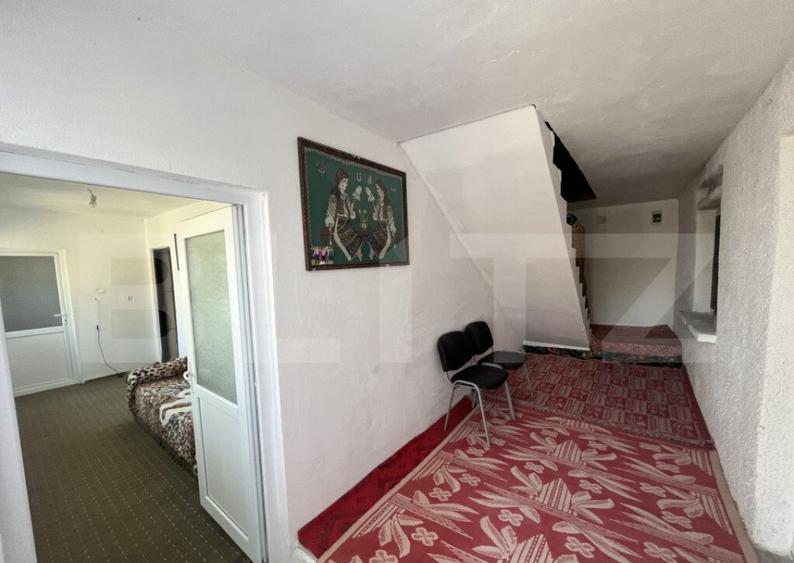 Casa de 160 mp utili, cu 750 mp de teren, in Cosoveni - 11