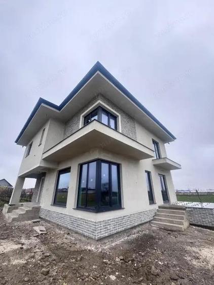 Casa individuala , constructie noua , 500 mp teren, Radauti - 1