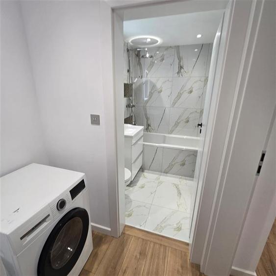 Alexandru cel Bun - 3 camere decomandat - etaj intermediar - bloc dupa 1980 - 9