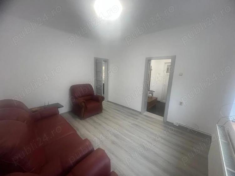 casa doua camere de inchiriat - 3