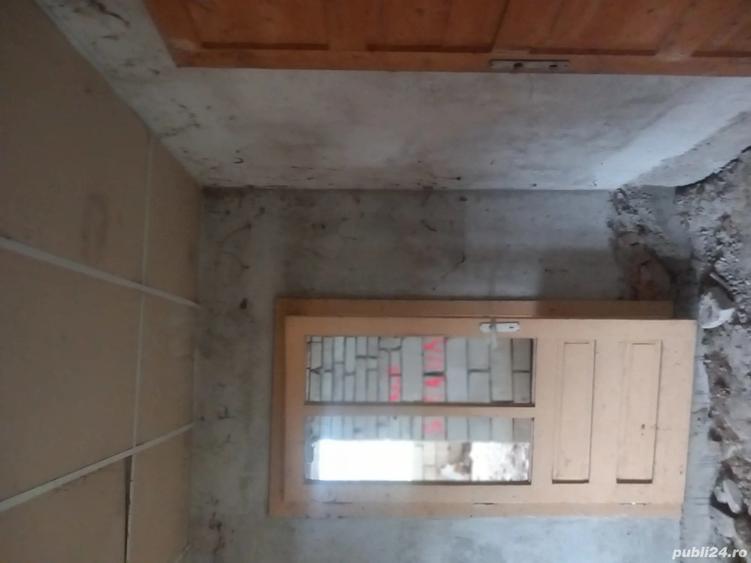 Casa la ro?u in comuna Barsa - 3