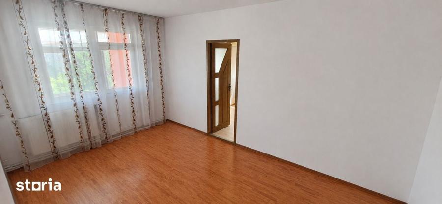 Apartament 2 camere 42 mp, zona Bals - 6