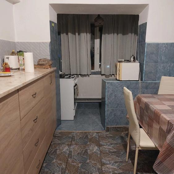 Apartament 4 camere, ultracentral, Rosiori de Vede | 79,65 mp utili - 9