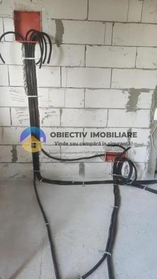 Casa + teren 2335 mp de vanzare comuna Bodesti - 10