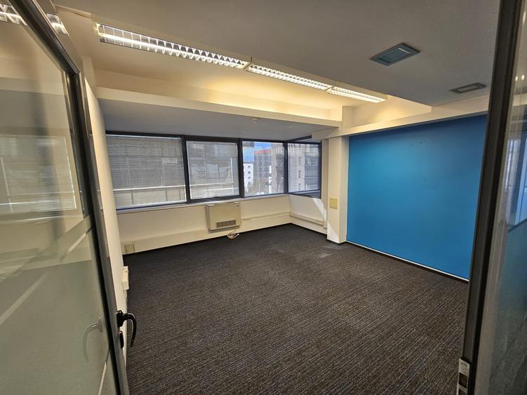 Cladire de birouri Centru-Pallas - 6