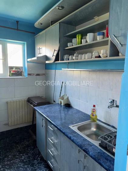 Ofer spre inchiriere apartamet 2 camere zona Crihala Ofer spre inchiriere apartamet 2 camere zona Crihala