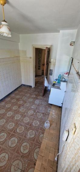 Tomis 2 apartament 3 camere decomandate, garaj si loc de parcare. - 18