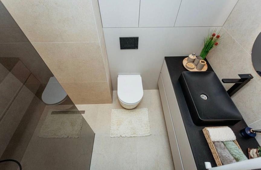 Apartament cu 3 camere decomandat în Băneasa