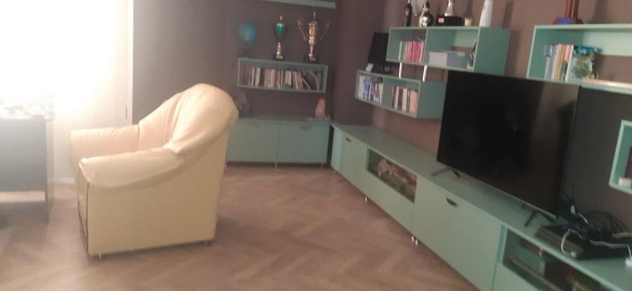 Casă cu 5 camere cu Teren 1800 Mp în Săsar