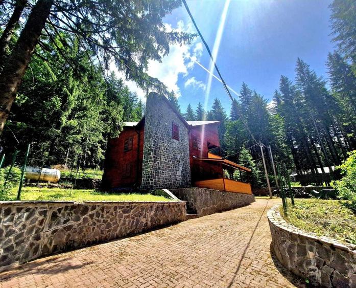 Casă cu 4 camere în Paltin