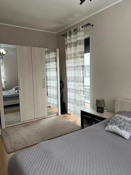 Apartament cu 2 camere semidecomandat în Dumbrăvița