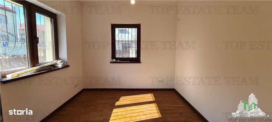 Casă cu 4 camere cu Teren 165 Mp în Domenii