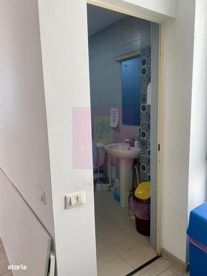 Spațiu comercial, de 30 mp, în Vitan