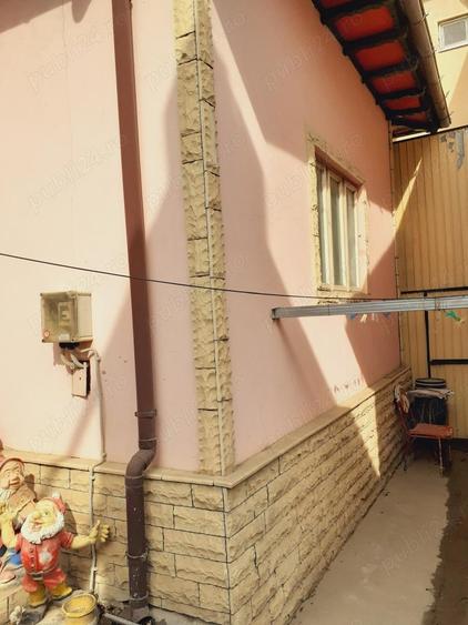 Casă cu 5 camere în Piața Nouă
