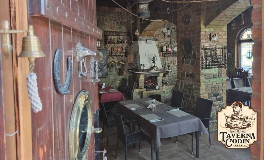 Spațiu comercial, în Central