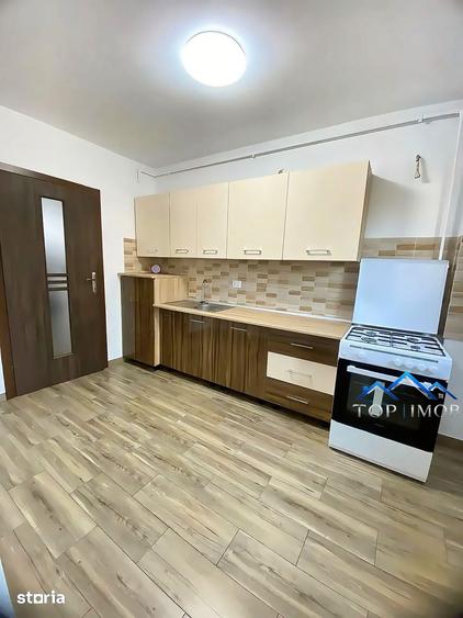 Apartament cu 2 camere decomandat în Energiei