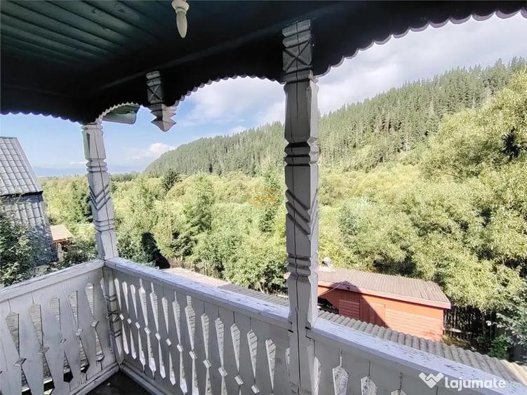 Casă cu 4 camere cu Teren 327 Mp în Central