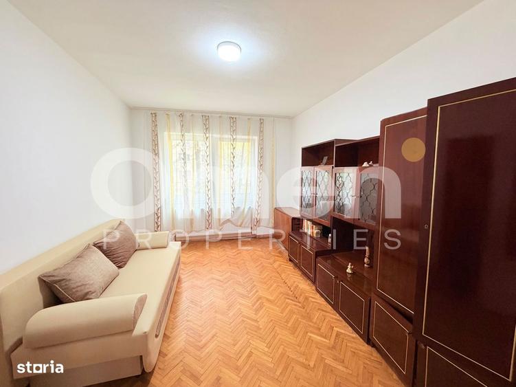 Apartament cu 3 camere în Săsar