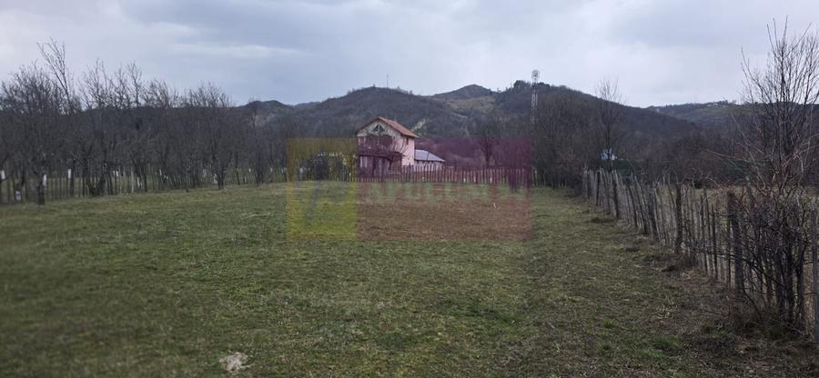 Teren Construcții intravilan de 734 mp, în Brebu