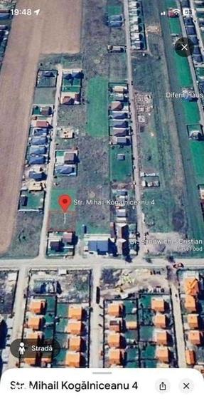 Teren de 900 mp, în Cristian