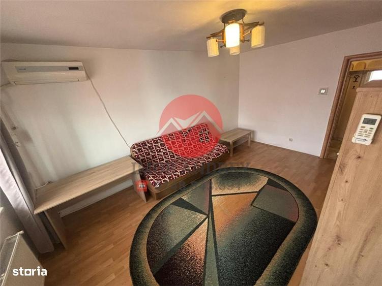 Apartament cu 2 camere decomandat în Central