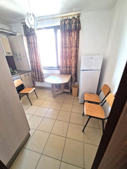 Apartament cu 2 camere semidecomandat în Drumul Taberei
