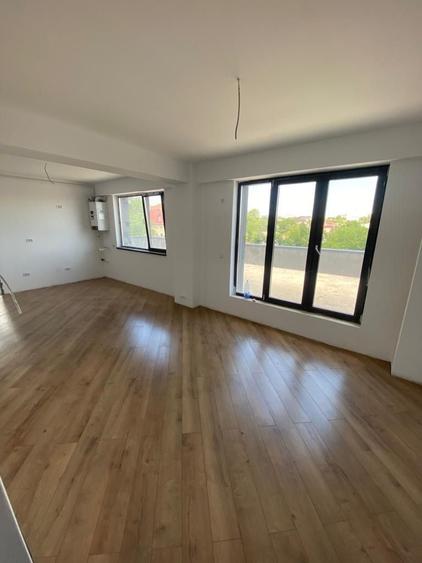 Apartament nou cu 2 camere in zona Hlincea - 3