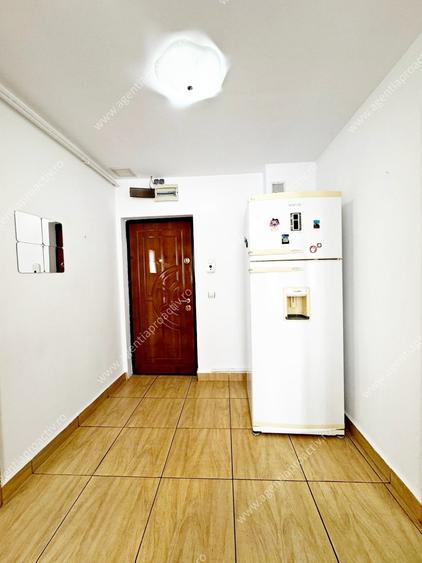 Apartament cu 3 camere , etajul 1, situat în inima orașului. - 7