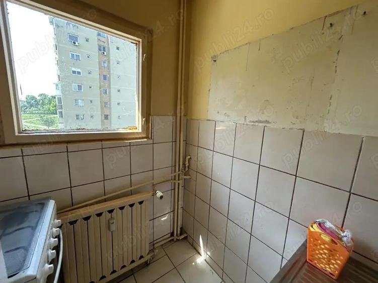 Vand gars.conf I, in Micalca zona 300 pe Faleza Muresului, et.3 din 4,st.37 mp. - 1