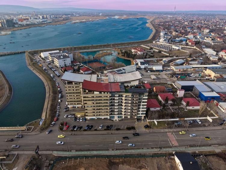 De vanzare apartament dublu, confort dublu. Bdul. Unirii - Bacau - 1