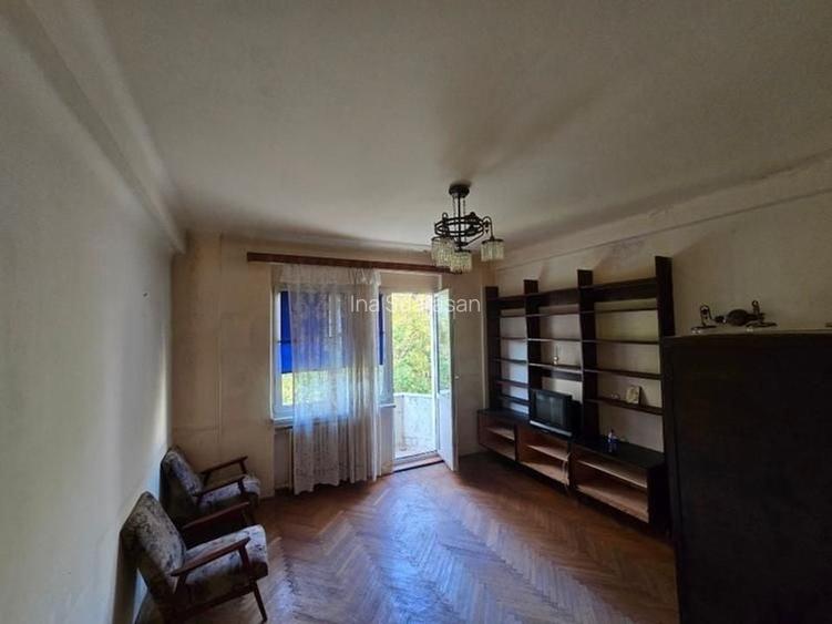 De vanzare Apartament Studio Piața Romană, ULTRACENTRAL, acorda credit De vanzare Apartament Studio Piața Romană, ULTRACENTRAL, acorda credit