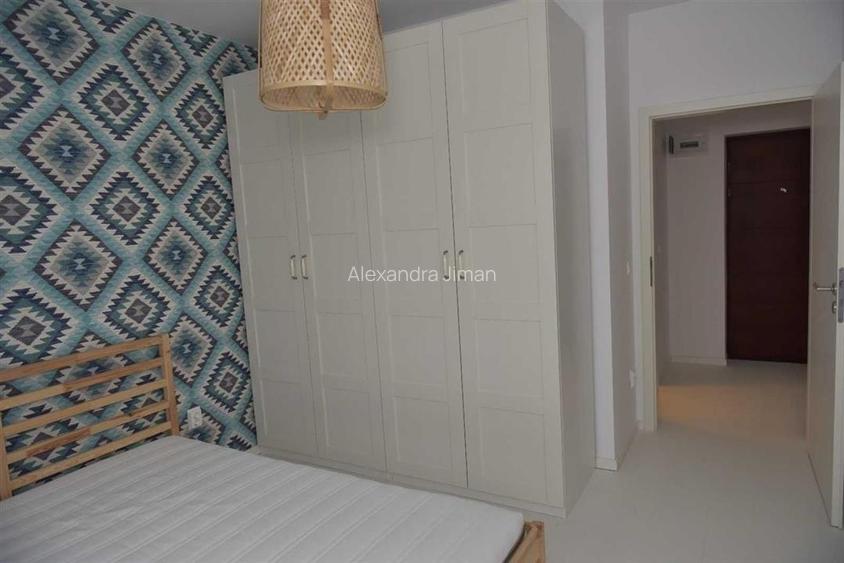 Apartament 2 camere balcon si loc de parcare zona Doamna Stanca